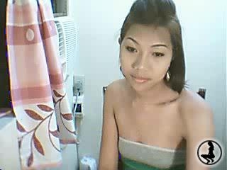 Webcam Performer 1HotMama from live-webcam-sex.ws