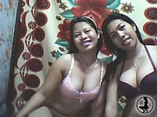 Webcam Performer LesbianDolls4U from live-webcam-sex.ws