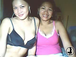 sexgoddes4U is a lesbian performer live on Cams.AsiaBarGirlCams.Com