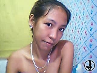 Webcam Performer hotmoma031 from live-webcam-sex.ws