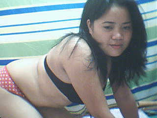 Nicollette photo #8 (click to enlarge)